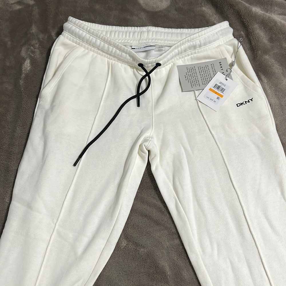 White sweat pants
